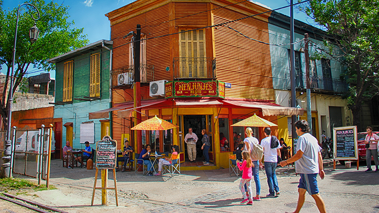 Αργεντινή: Πάνω από 5.000 κρούσματα του νέου κορωνοϊού μέσα σε 24 ώρες